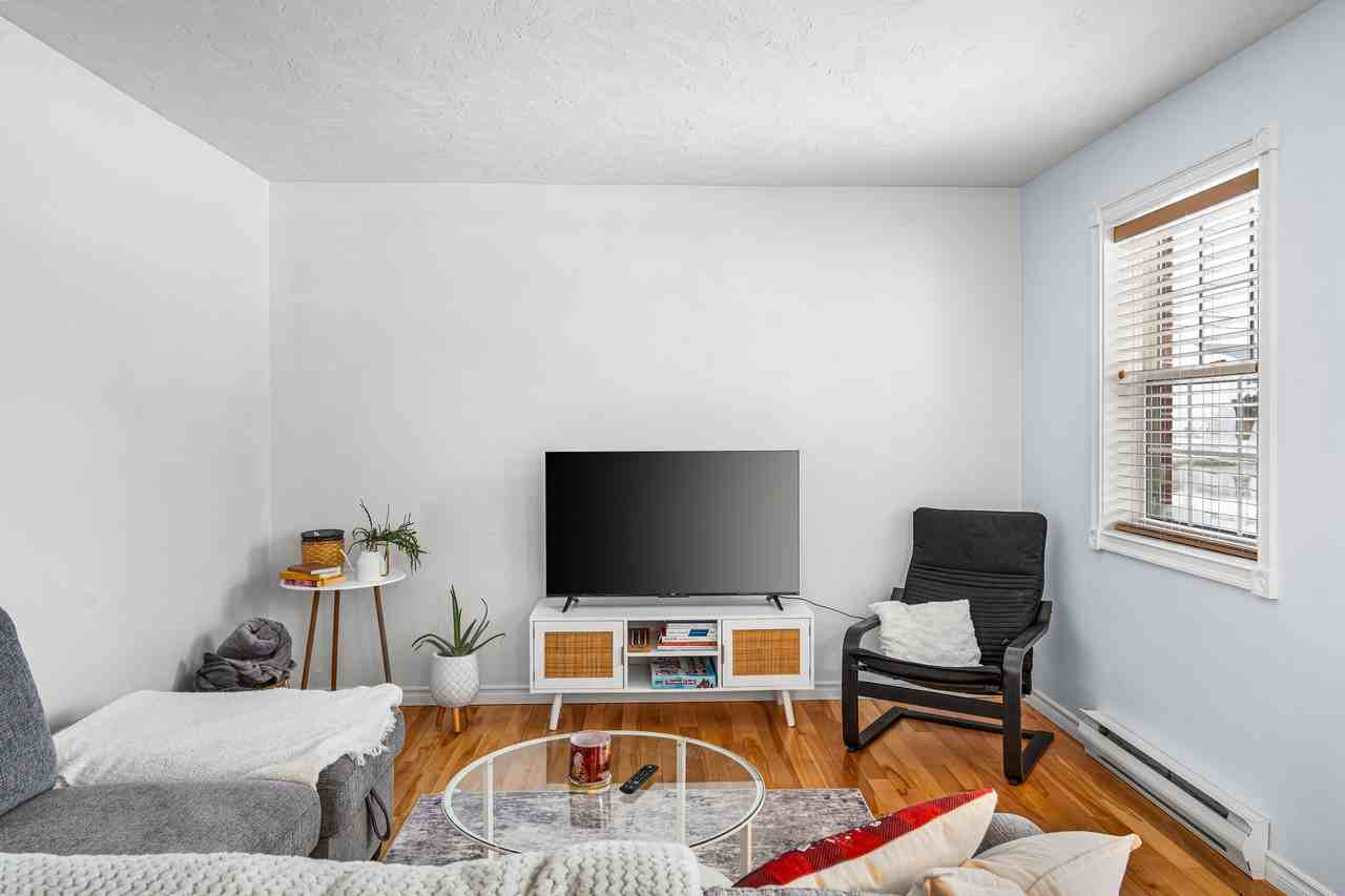 11 Bridlewood Way #1 - Photo 3 of 30