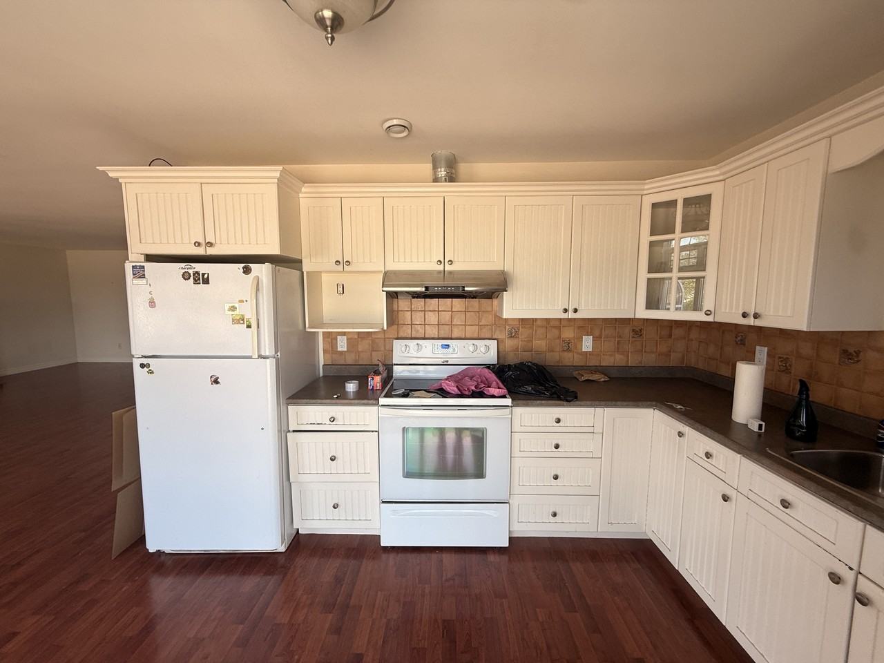 579 Main St - Photo 3 of 24