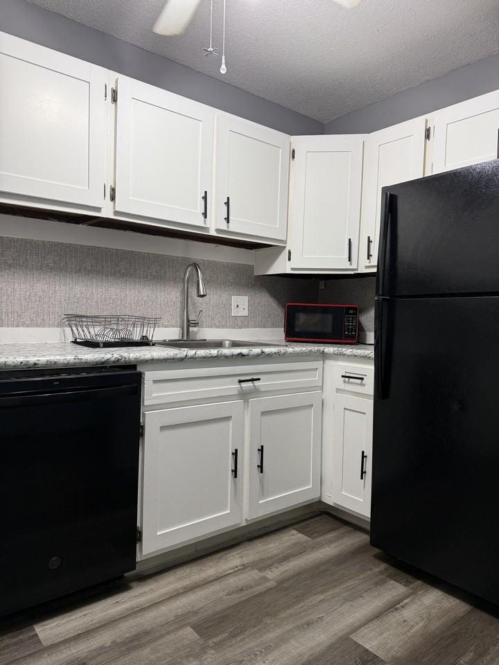168 Fulton St #8 - Photo 6 of 11