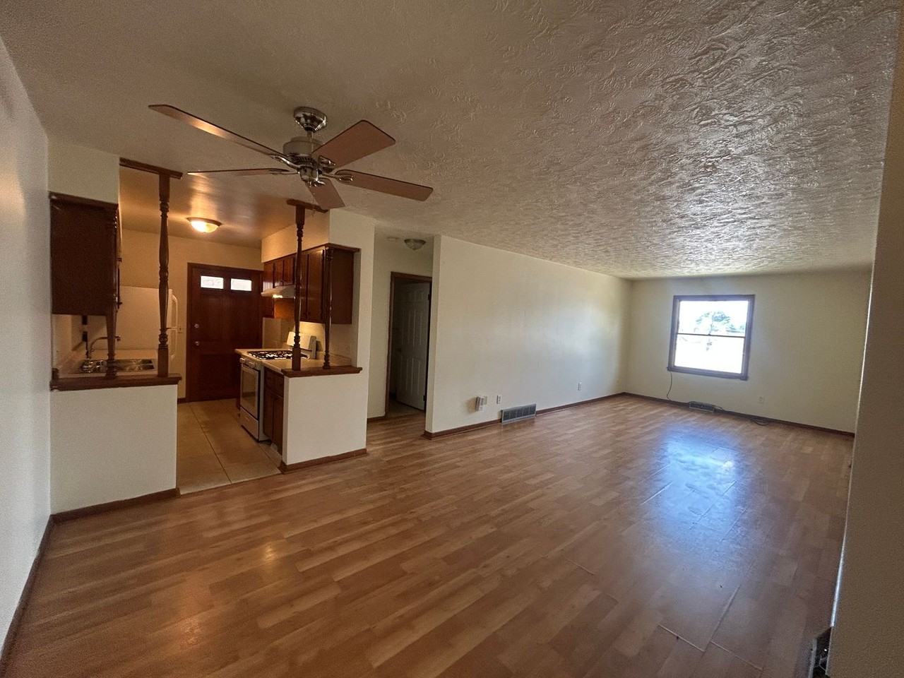 Cody Apartments BLDG A - Photo 5 of 39