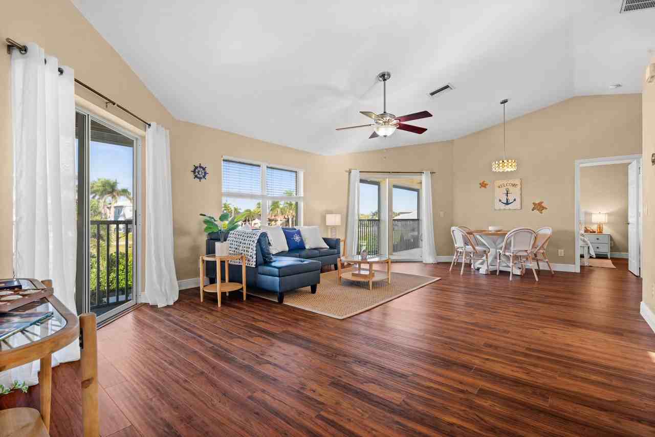 1190 SW 57th St - Photo 3 of 17