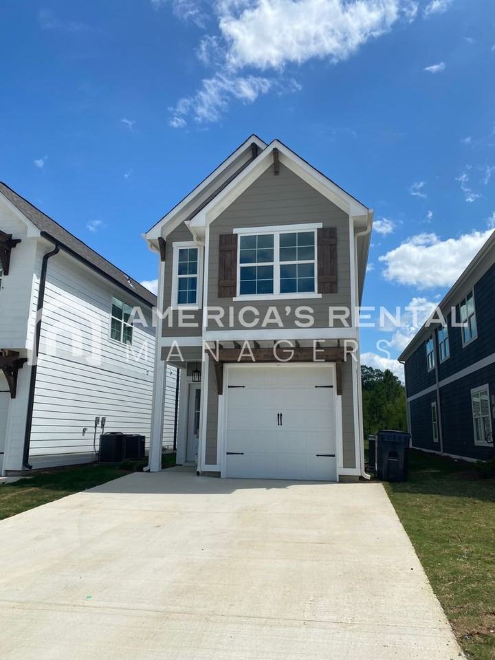 216 Creek Run Way
