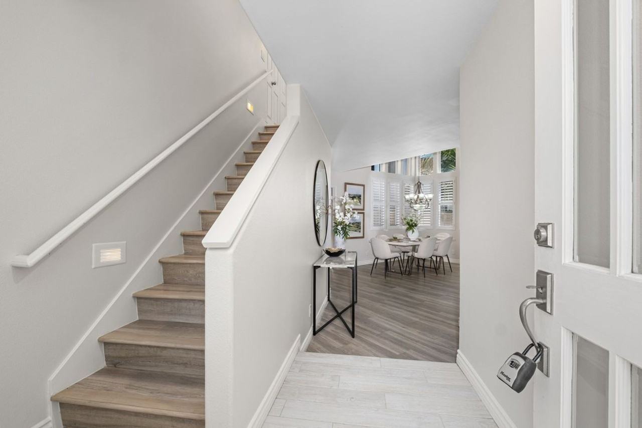 54 Cameray Hts - Photo 4 of 48