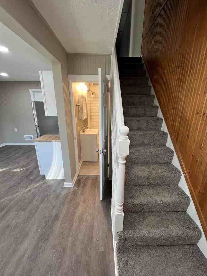 1328 Diana St - Photo 6 of 27