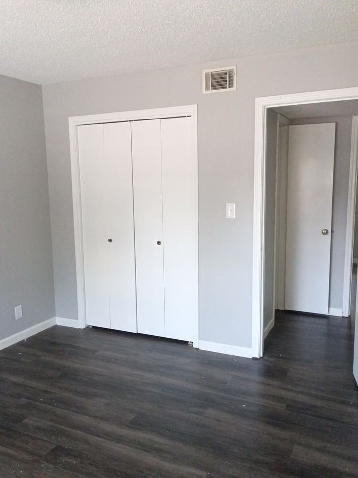 1134 2nd St #S2 - Photo 7 of 9
