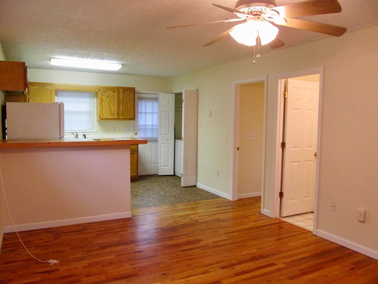 206 Gatchell St #2 - Photo 3 of 12
