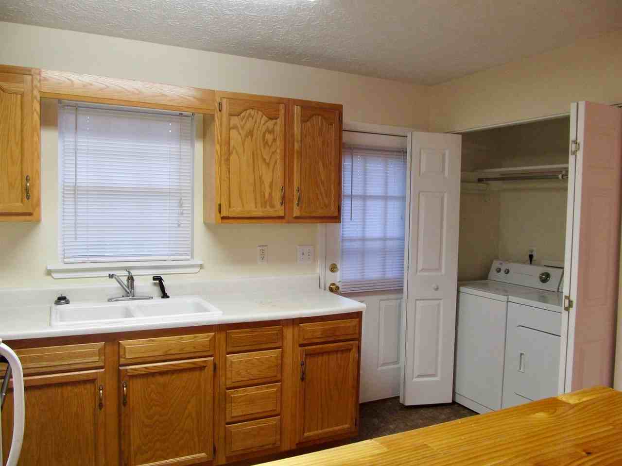 206 Gatchell St #2 - Photo 5 of 12