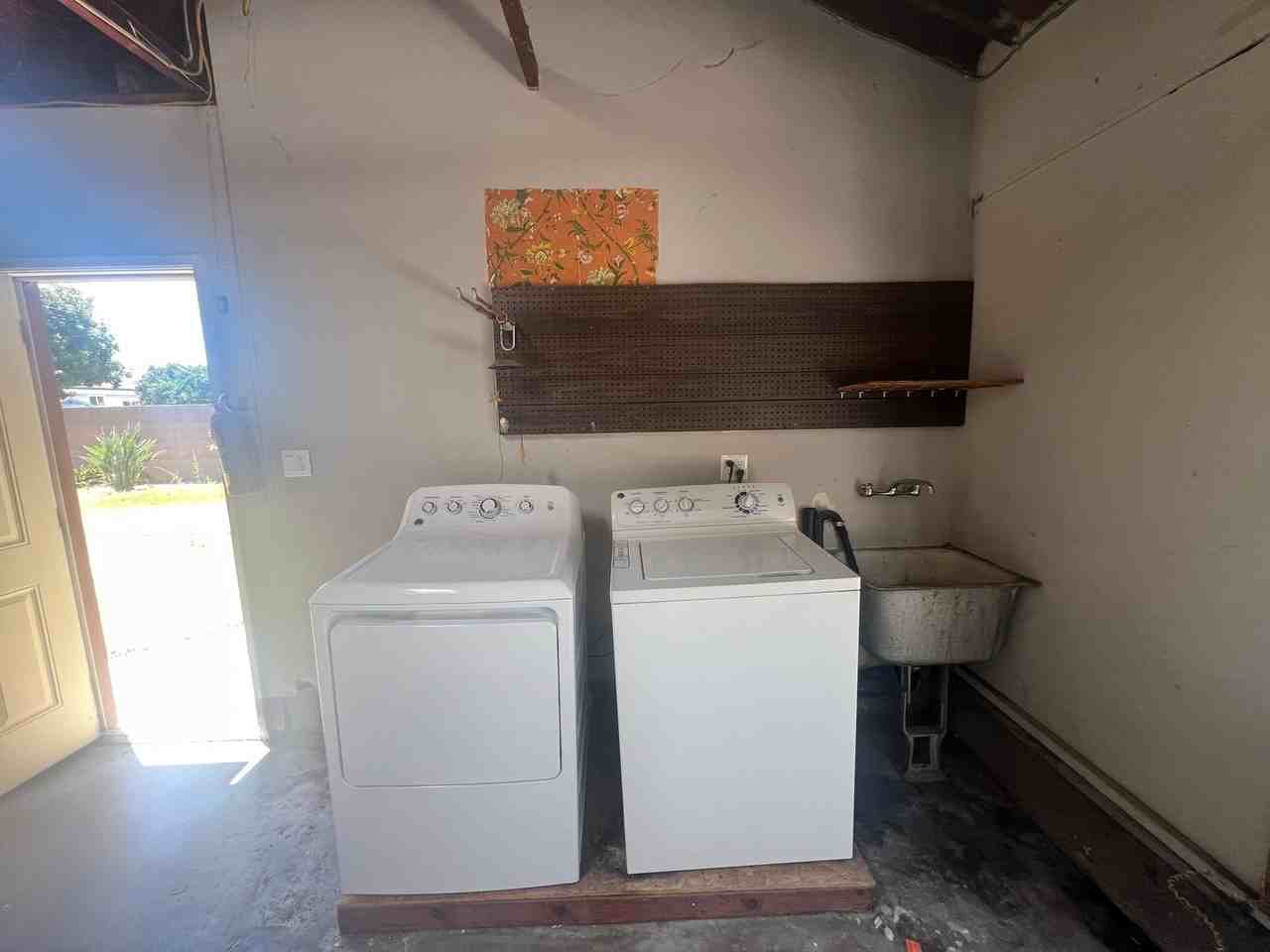 5016 Lorelei Ave - Photo 6 of 32