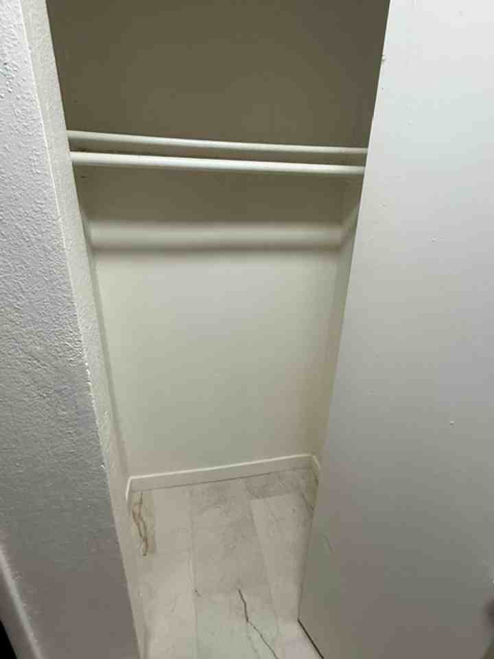 220 N Bruce St - Photo 4 of 18