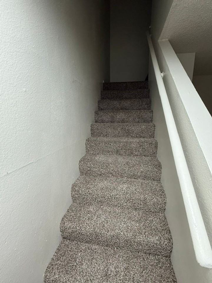220 N Bruce St - Photo 5 of 18