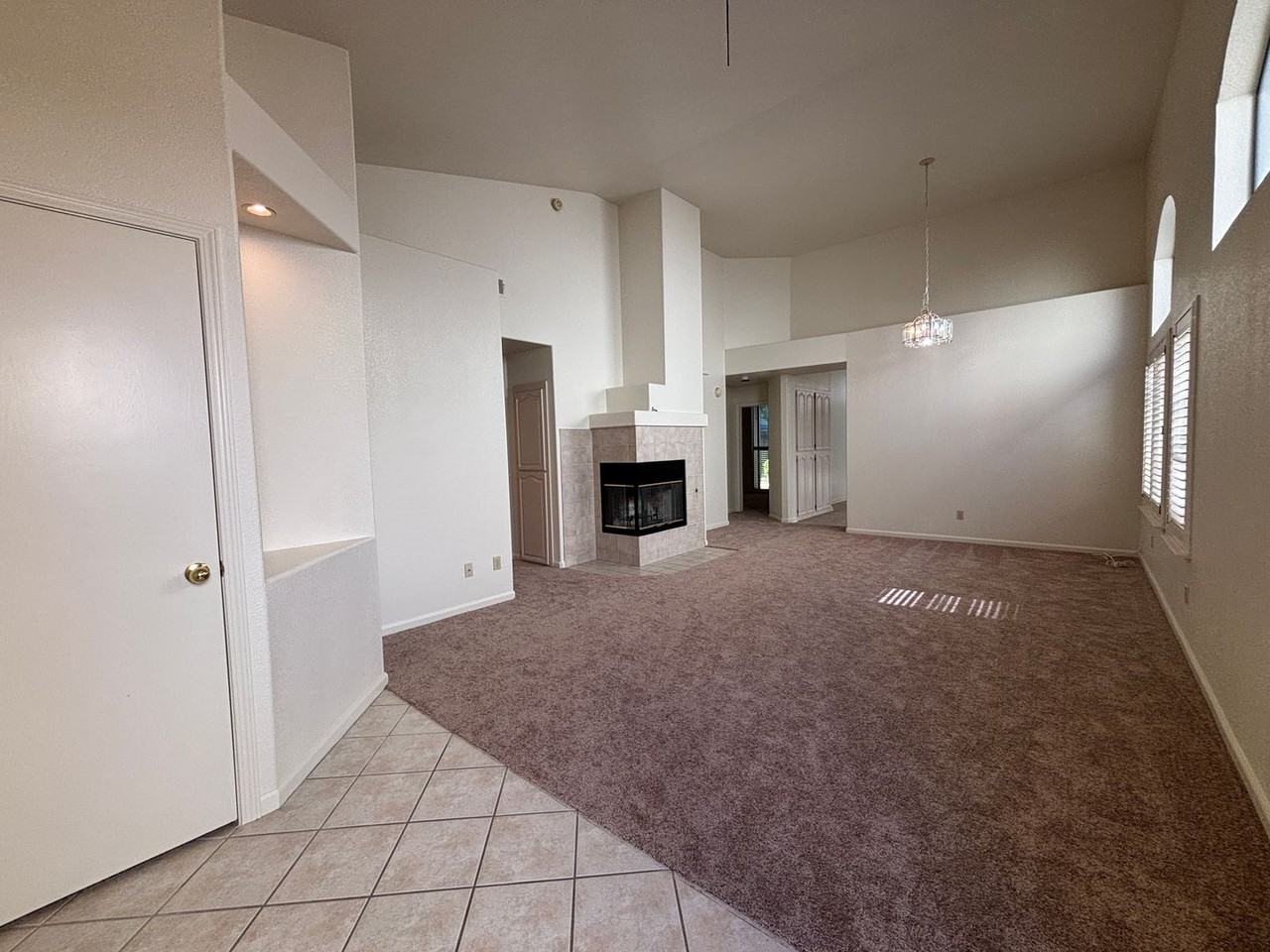 4909 Felicia Way - Photo 2 of 21