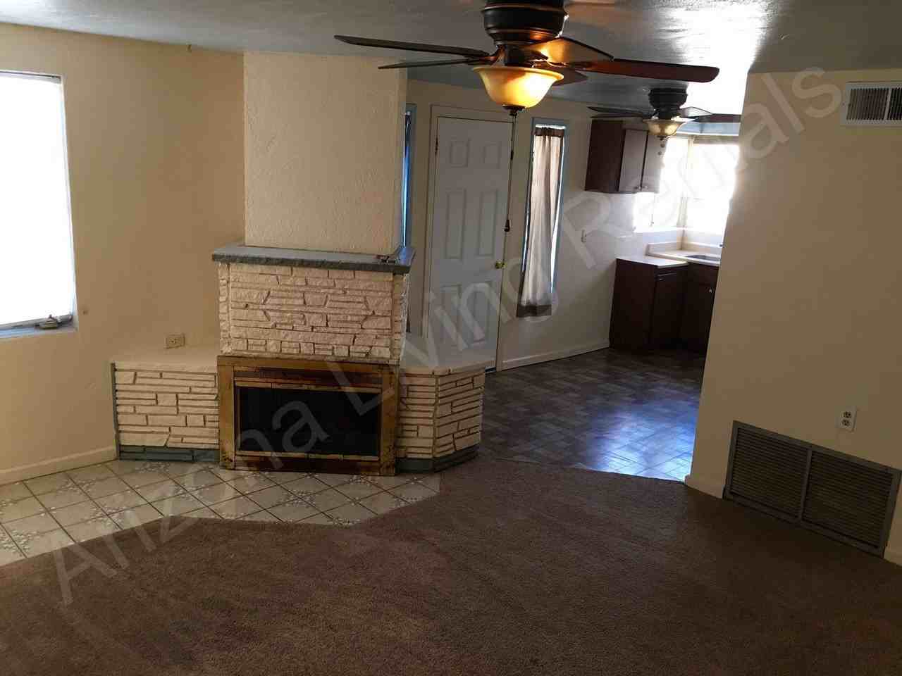 2435 Emerson Ave - Photo 3 of 11