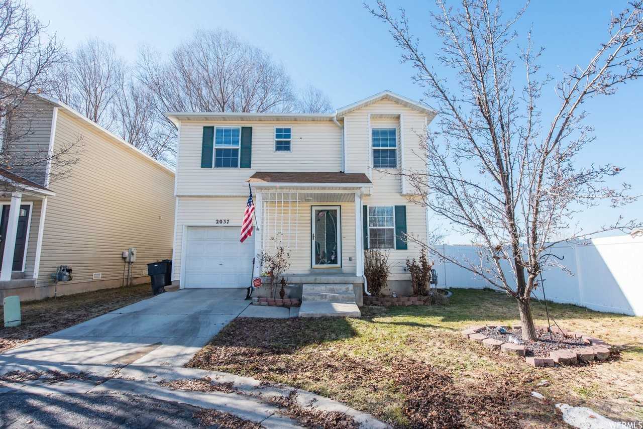 2037 N 2125 W - Photo 2 of 13