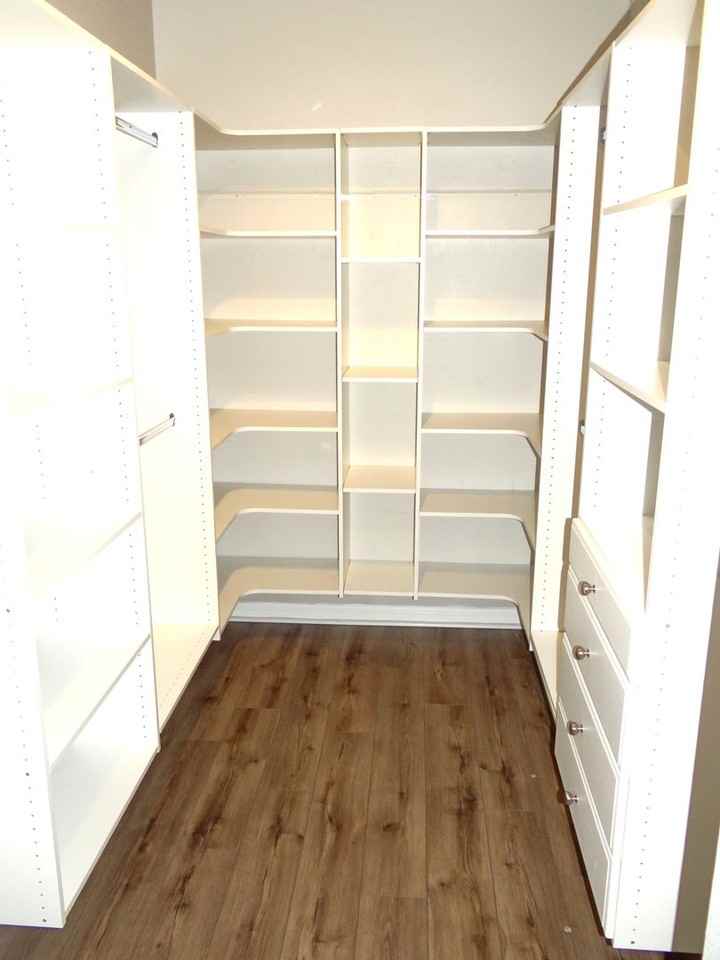 7513 S Mascotte St - Photo 7 of 18