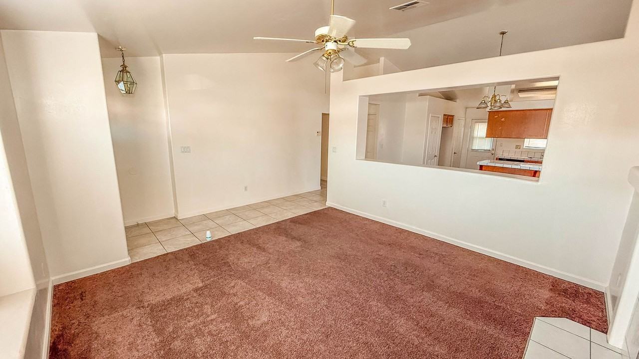5311 Sunbird Ct - Photo 3 of 23