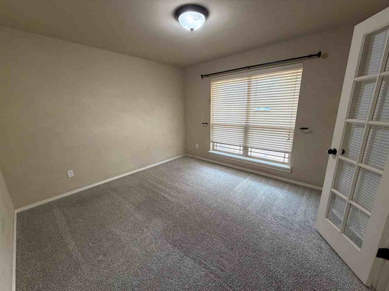 3420 Bear Mountain Dr - Photo 6 of 40