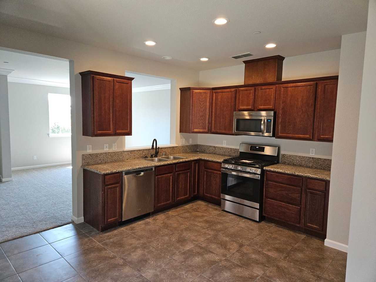 675 Mission De Oro Dr - Photo 5 of 21