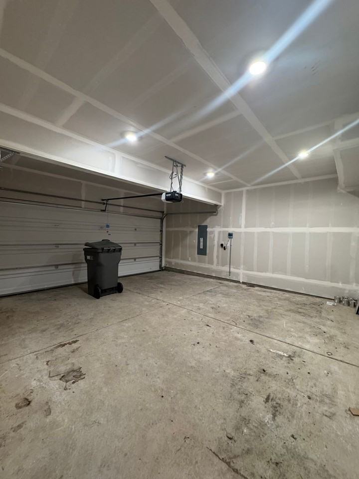2963 Longhorn Loop - Photo 6 of 29