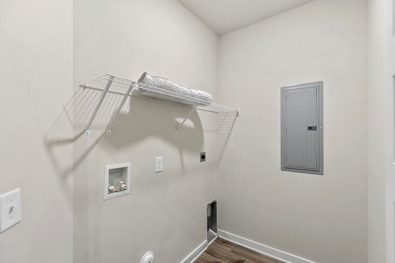 275 Avalon Way - Photo 7 of 21