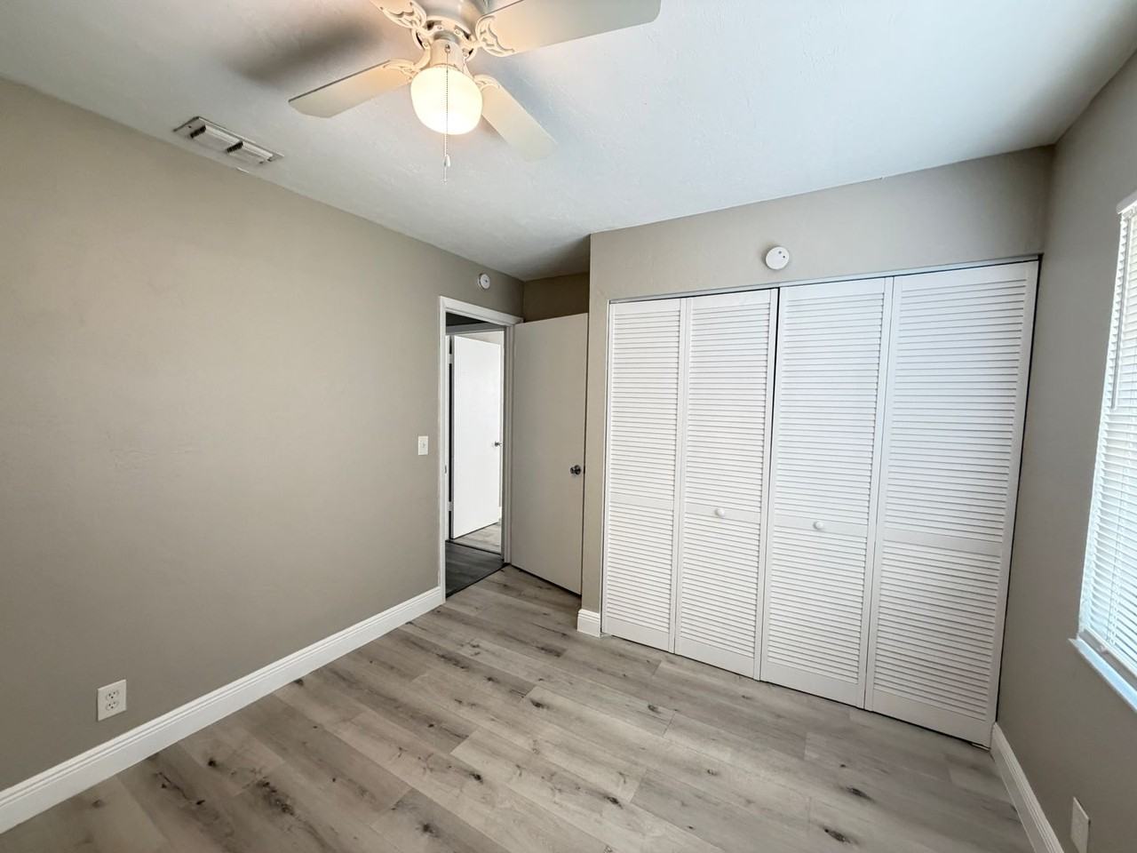 2055 Nw 43rd St #1 - Photo 7 of 13