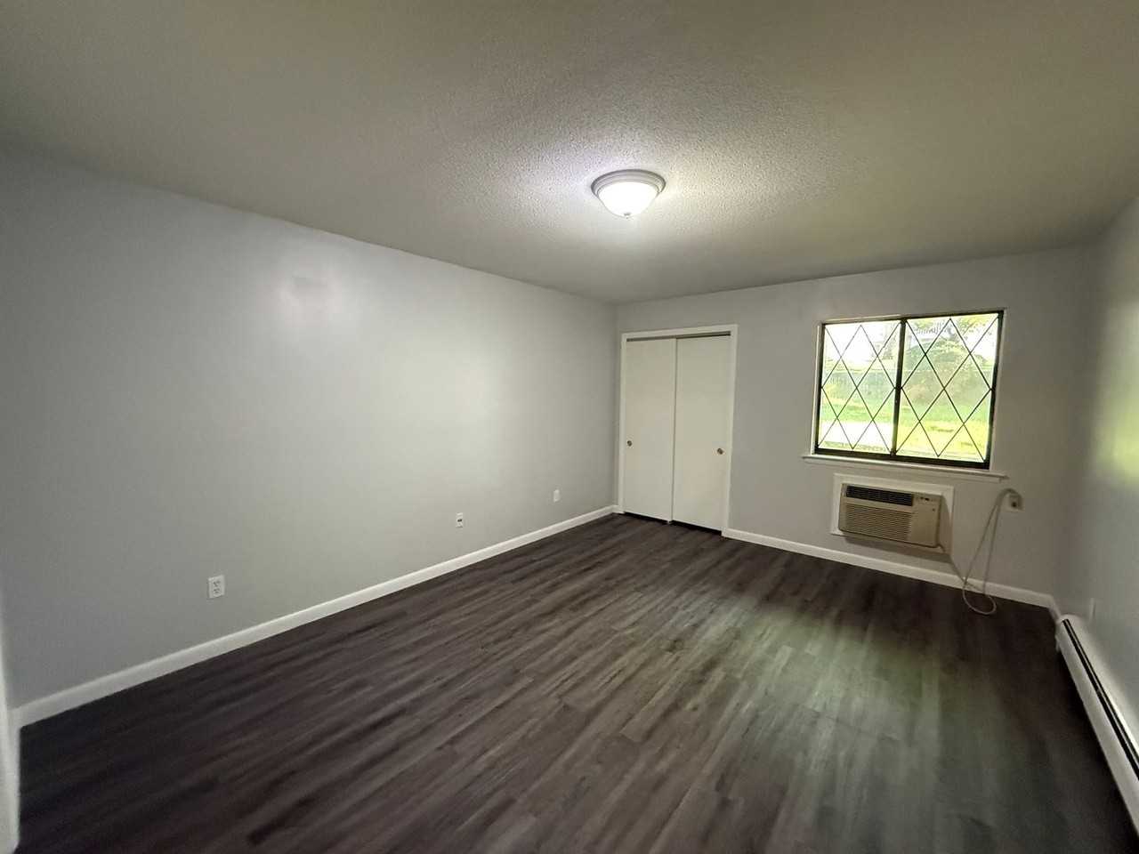 21 Dunlay St - Photo 6 of 9