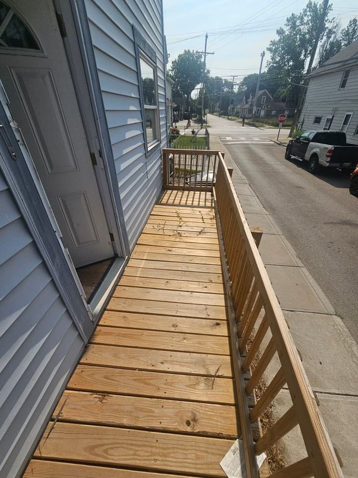 7310 Camden Ave, Cleveland, OH 44102 - Photo 2 of 32