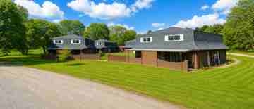 featured image of Hollander St