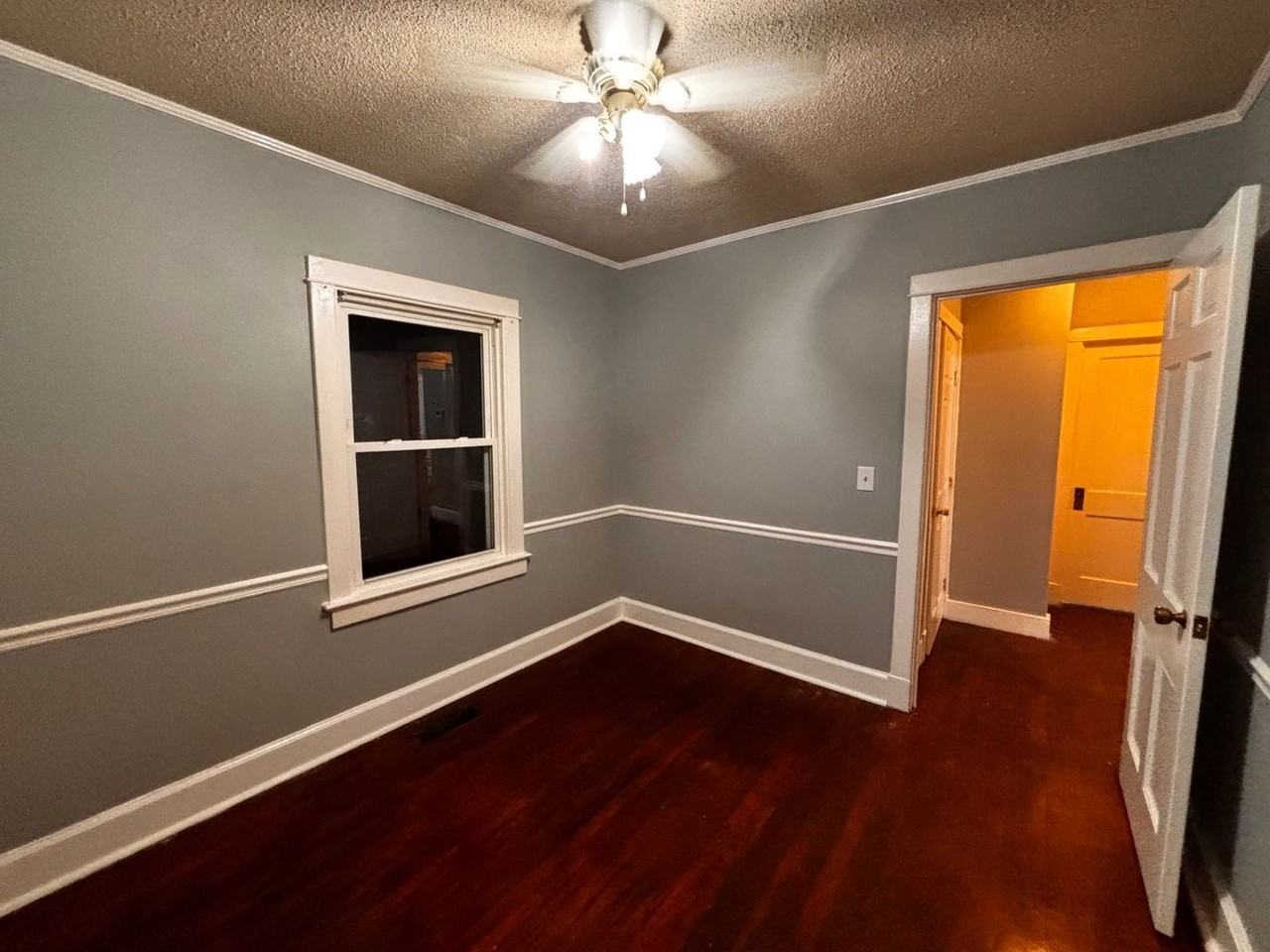 1617 Spring St - Photo 6 of 12
