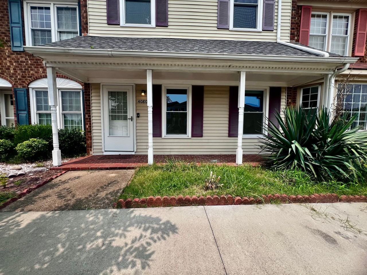 4080 Thomas Jefferson Dr - Photo 2 of 26