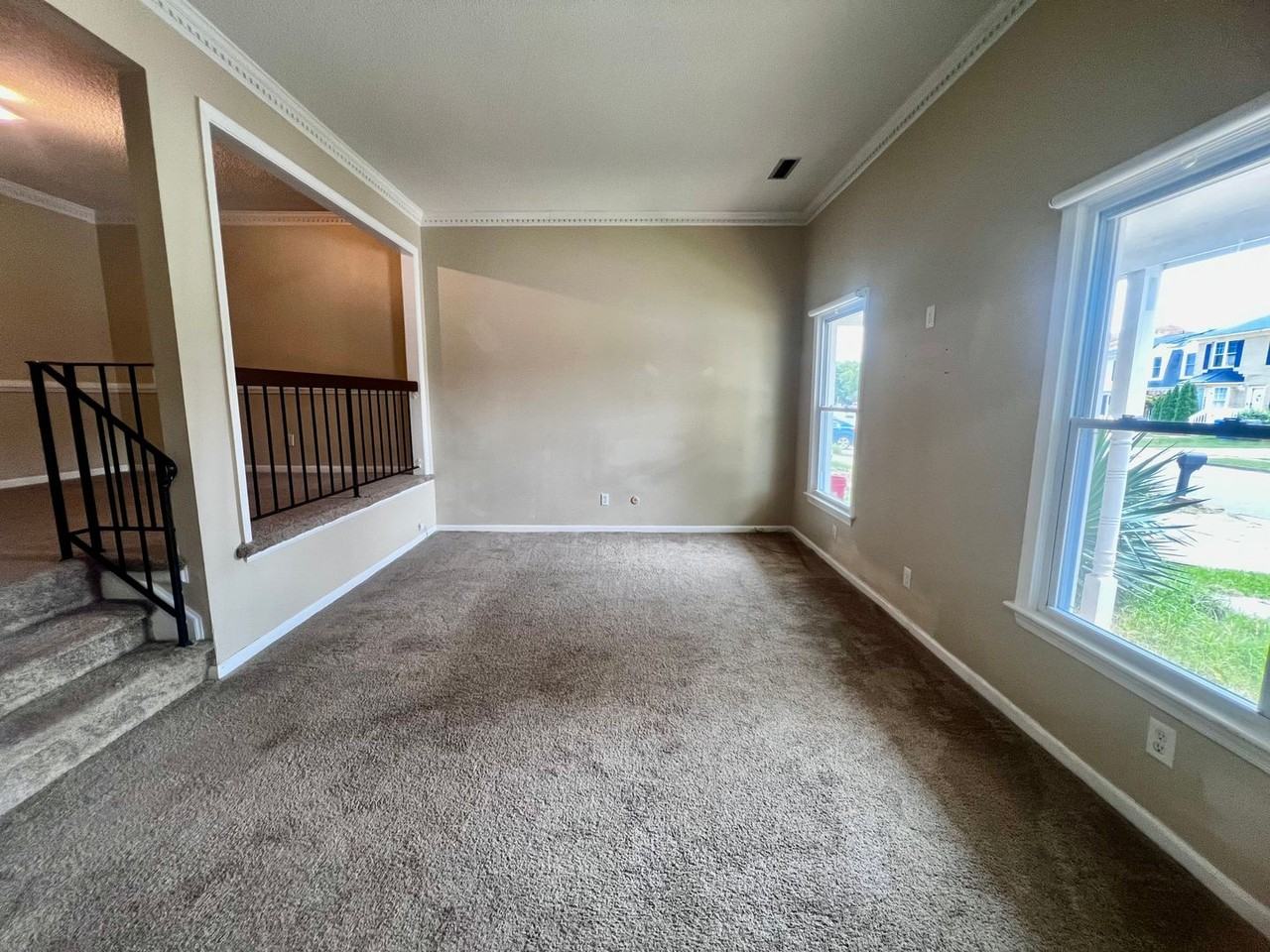4080 Thomas Jefferson Dr - Photo 4 of 26