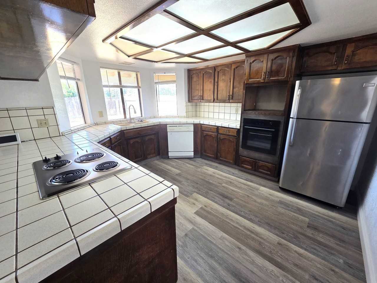 1551 La Vida Ct - Photo 6 of 16