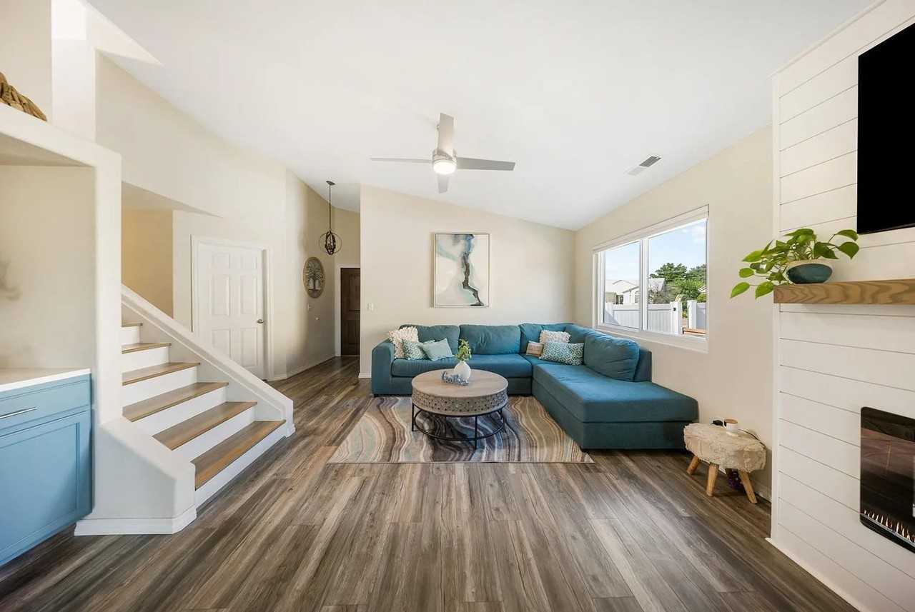 260 W 210 South Cir - Photo 5 of 50