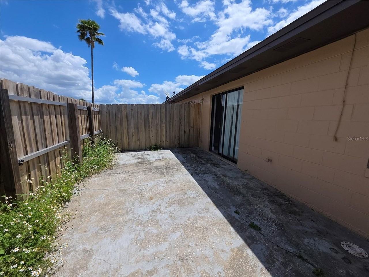 2219 Caribbean Dr N ##S - Photo 2 of 13