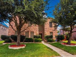 featured image of 1620 Sul Ross Dr
