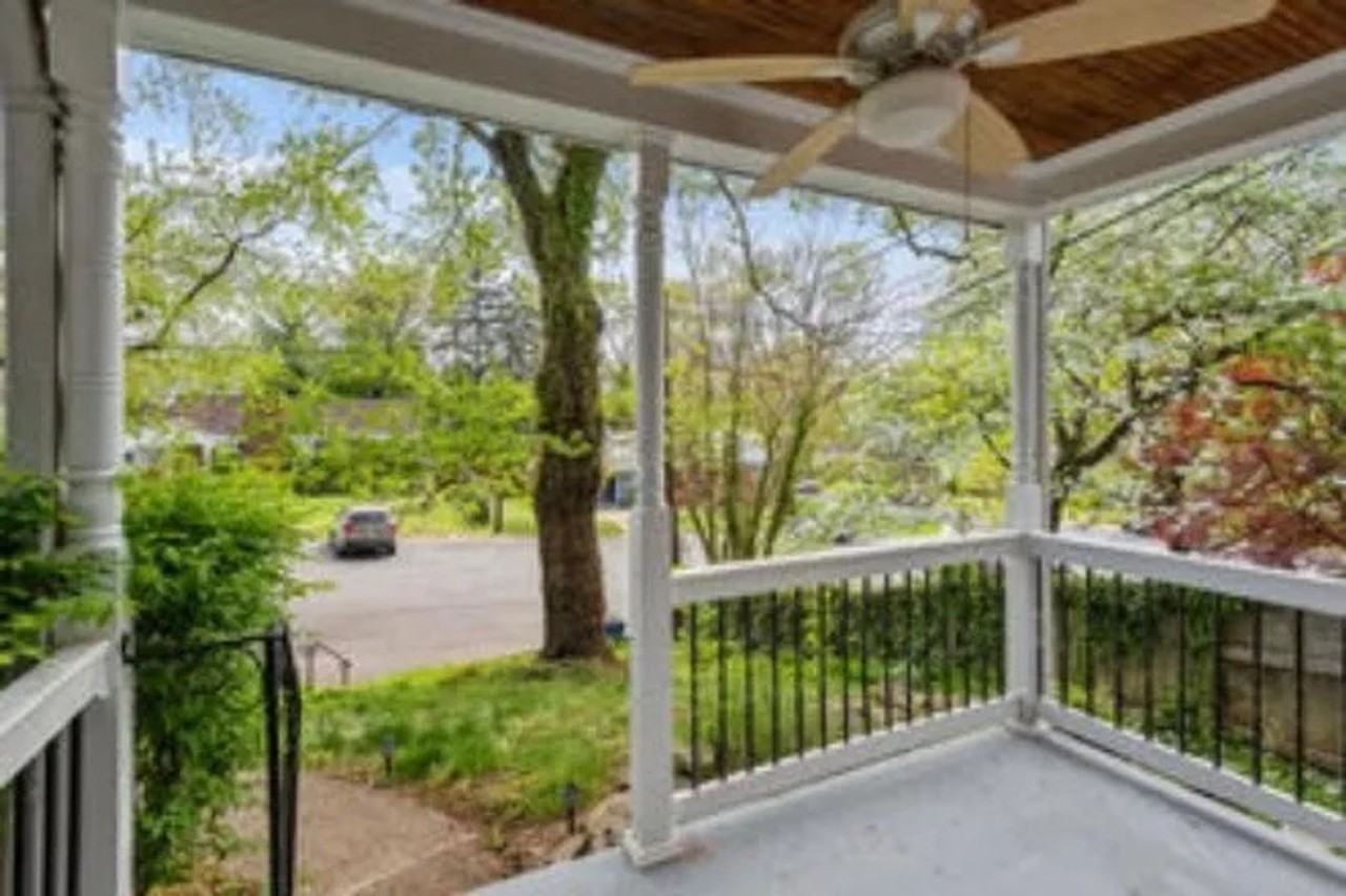 8413 Spencer Ct - Photo 4 of 20