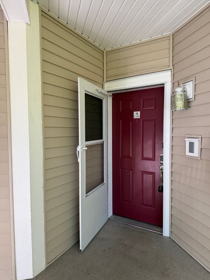 5400 Harbour Pointe Blvd #K208 - Photo 2 of 24