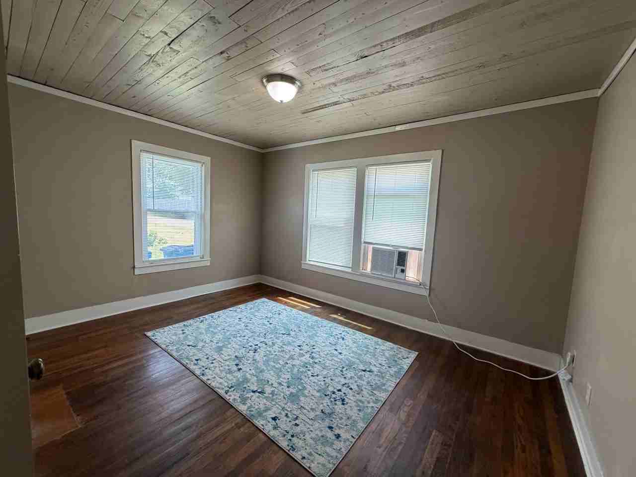 116 Summer St. - Photo 5 of 6