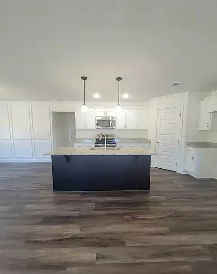 109 Enclave Ct - Photo 6 of 18