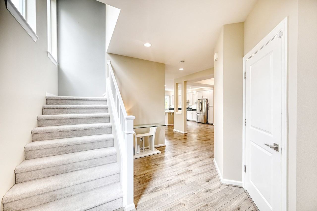 3617 196th Pl Se - Photo 4 of 18