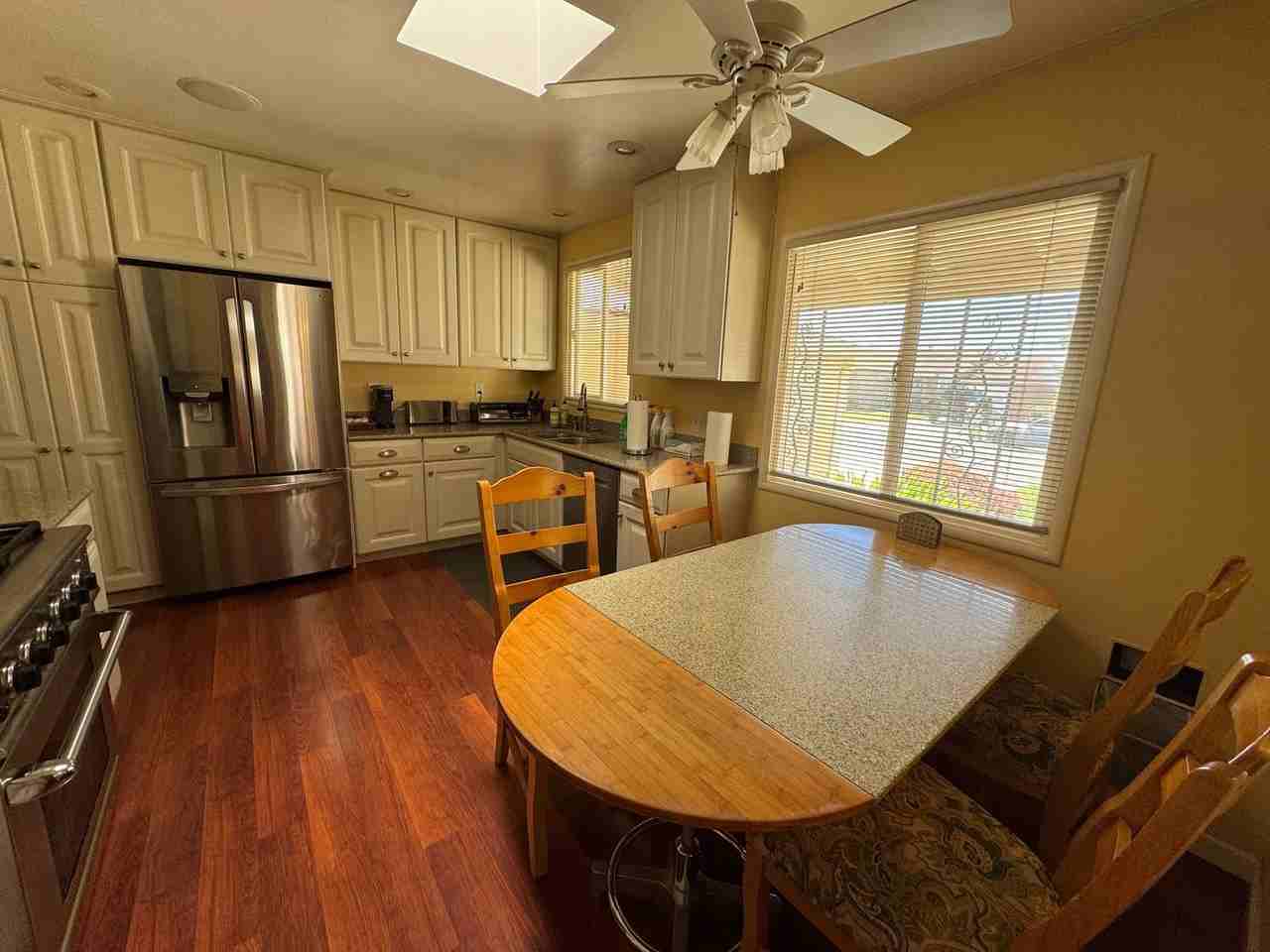 1443 Beacon Ave - Photo 6 of 29