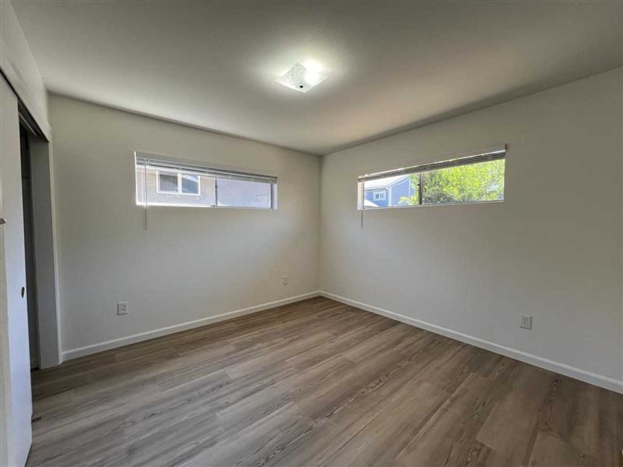715 Natoma St - Photo 6 of 10
