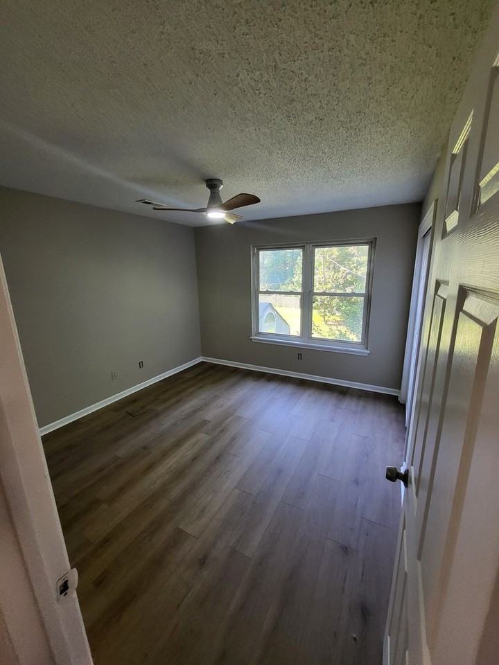 2433 Pleasure House Rd - Photo 5 of 8
