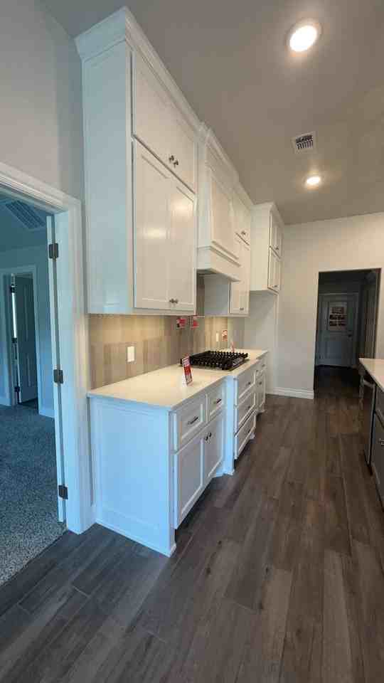 2228 Nw 171st St - Photo 5 of 33