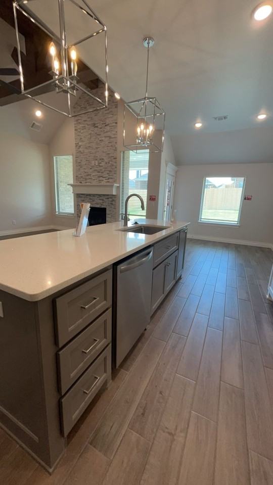 2228 Nw 171st St - Photo 7 of 32