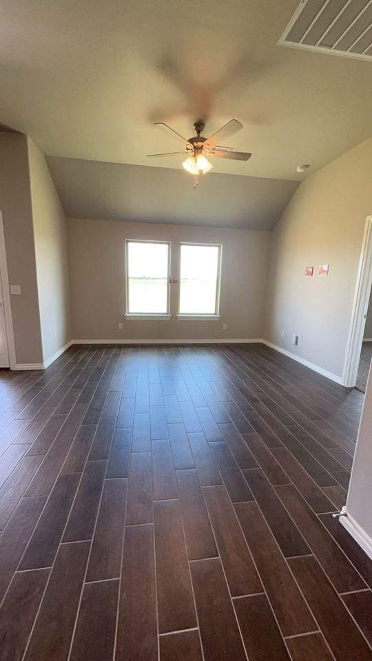 2212 Nw 170th St - Photo 4 of 22