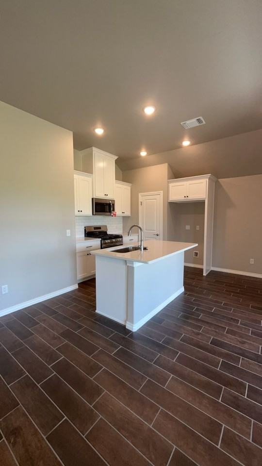 2212 Nw 170th St - Photo 5 of 22