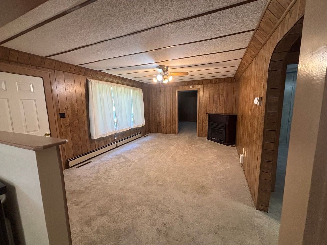 150 Draper Ln - Photo 7 of 10