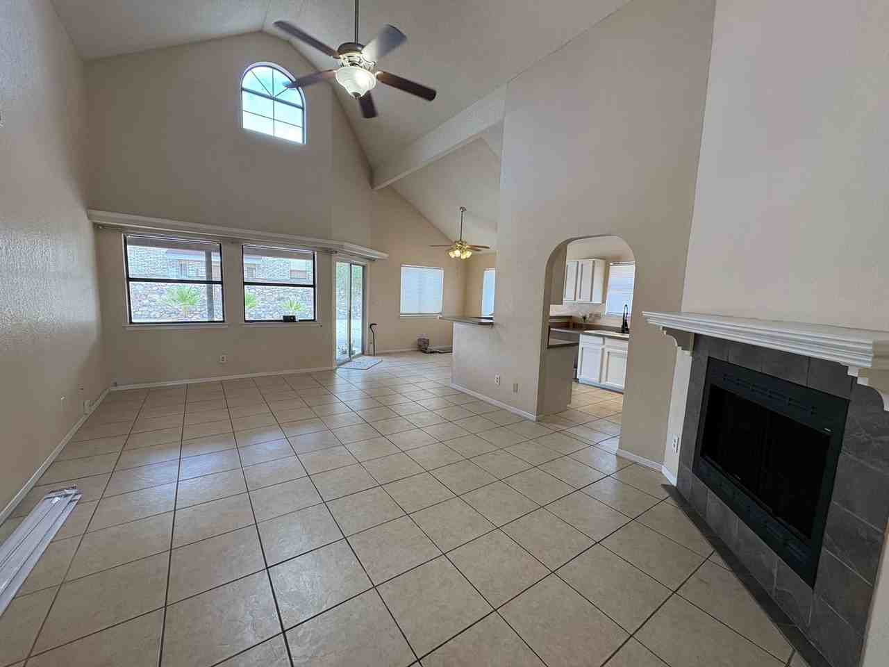 7118 Golden Hawk Dr - Photo 5 of 31