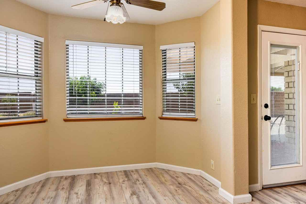1221 Alysa Ct - Photo 7 of 30