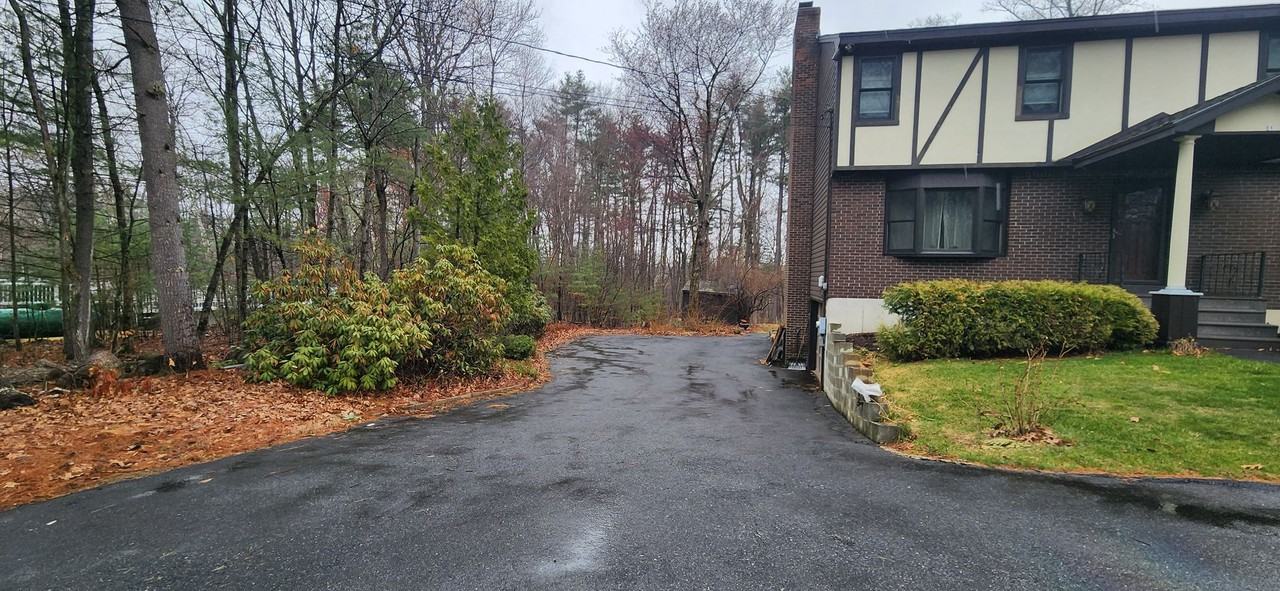62 Hovey Rd - Photo 2 of 13